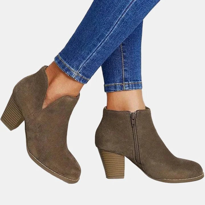 Black Ankle Boots Women with Arch Support, Stylish Orthopedic Design, Block Heel & Side Zipper for All-Day Comfort 2