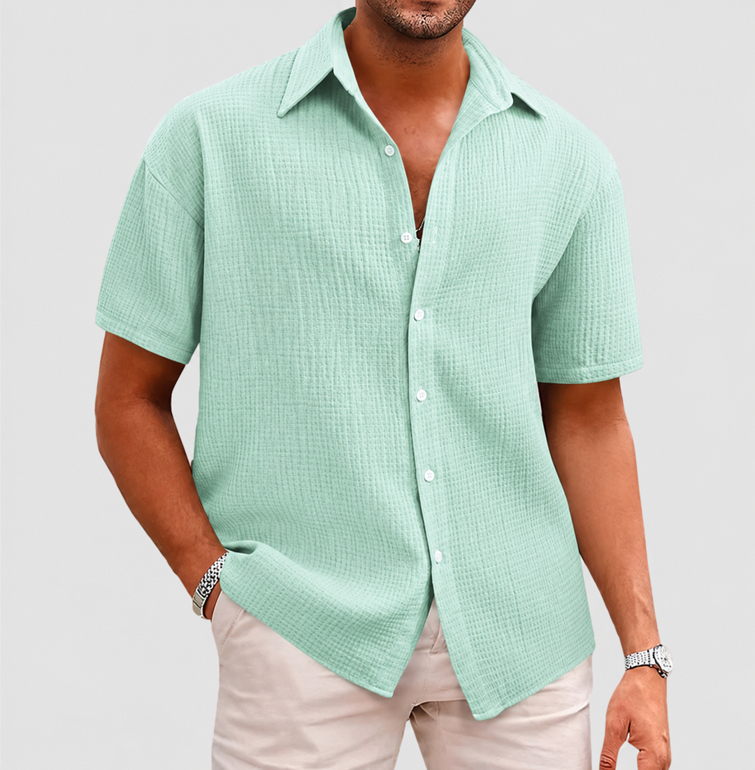 Men's Short-Sleeve Shirt - Breathable, Stylish Comfort for Casual or Business Wear