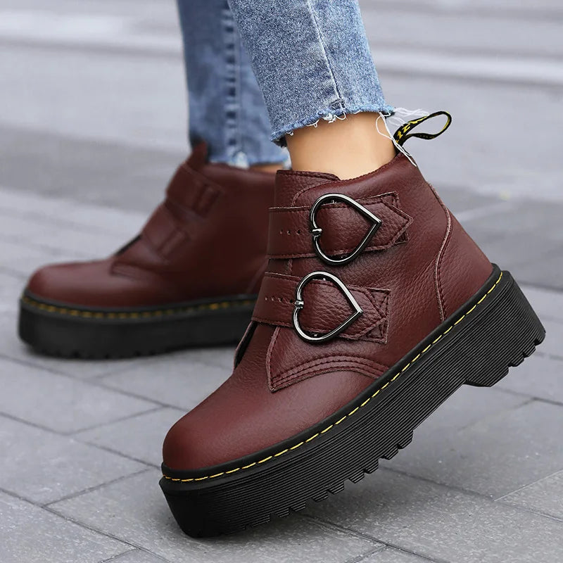 Chunky Platform Boots for Women - Stylish and Comfortable Daily Wear 3