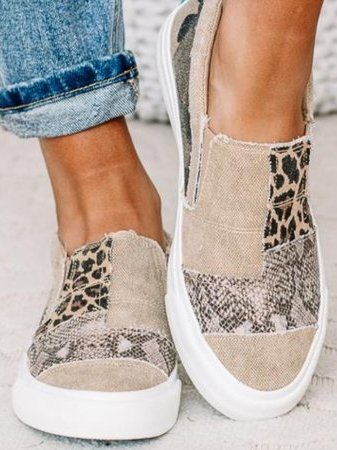 Comfortable Slip-On Shoes for Women | Pain-Relieving Everyday Style 5