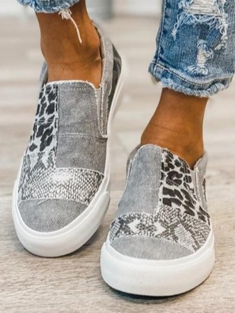 Comfortable Slip-On Shoes for Women | Pain-Relieving Everyday Style 7
