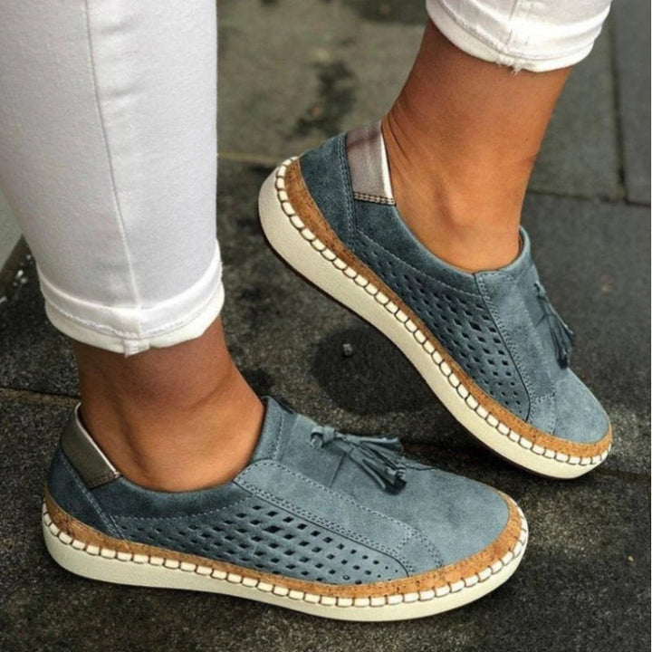 Comfortable Slip-On Sneakers for Narrow Feet - Breathable and Supportive Everyday Wear 3