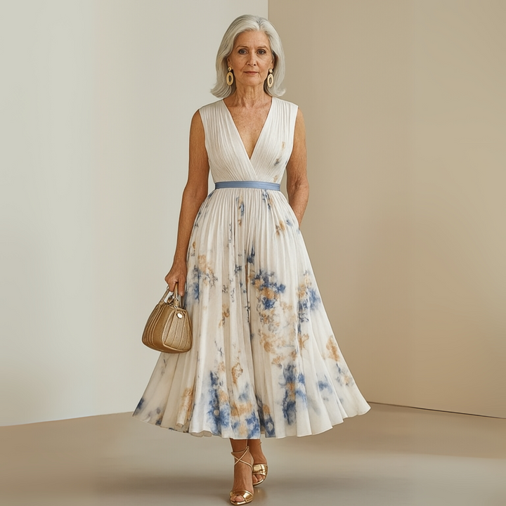 Elegant Sleeveless Summer Maxi Dress for Women - Flattering V-Neck Design 7