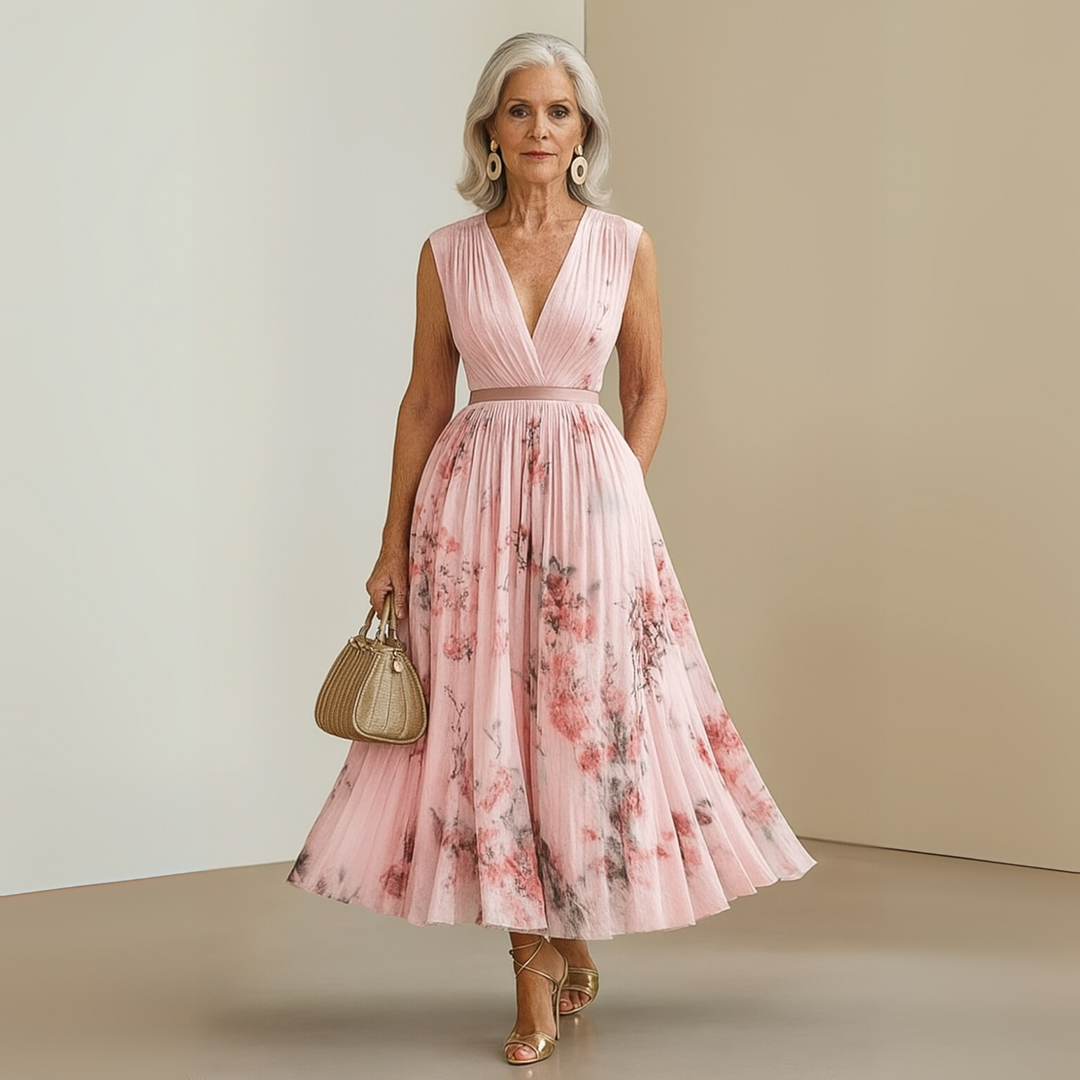 Elegant Sleeveless Summer Maxi Dress for Women - Flattering V-Neck Design 8