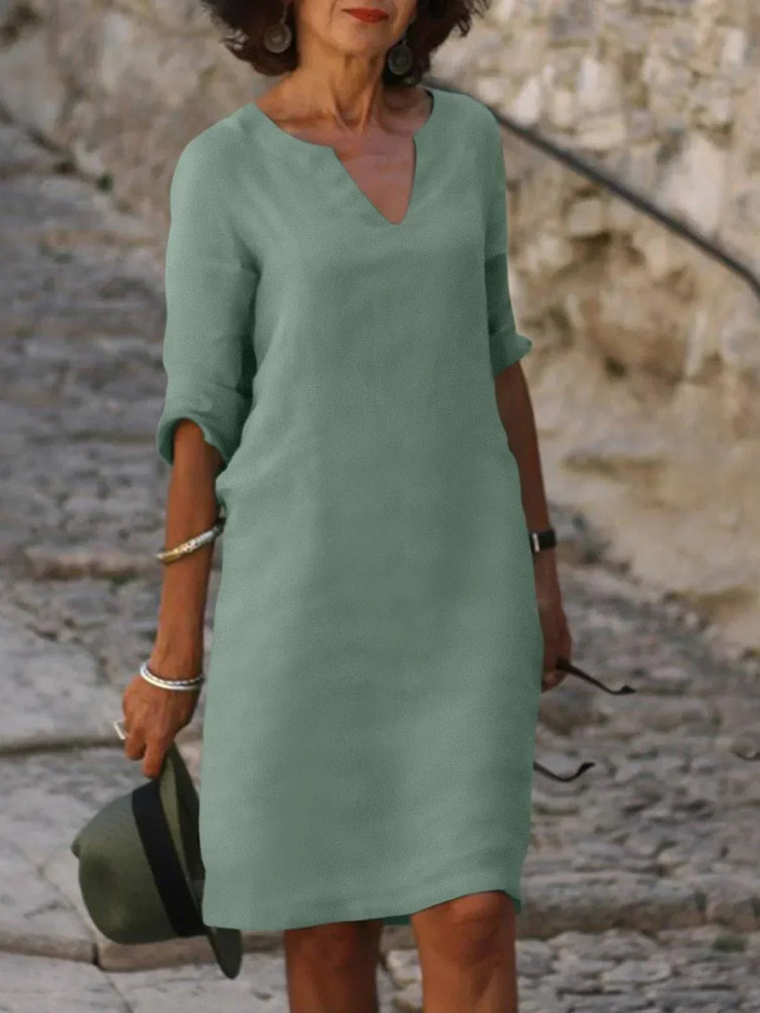 Elegant V-Neck Dress for Women - Timeless Summer Style 3