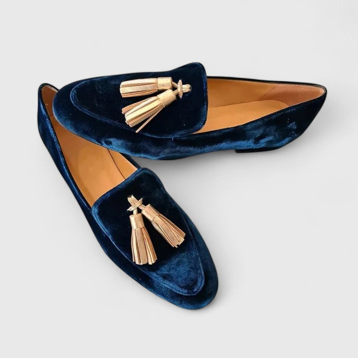 Elegant Women's Loafers for Versatile Style and Comfort 1
