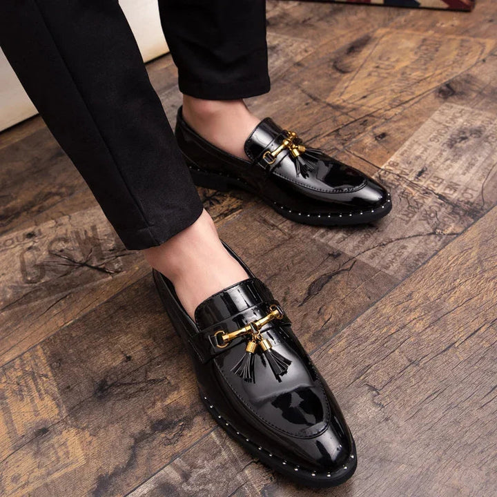 Elegant Women's Loafers with Glossy Finish and Gold Accents - Stylish Comfort for Any Occasion 2