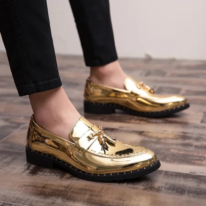 Elegant Women's Loafers with Glossy Finish and Gold Accents - Stylish Comfort for Any Occasion 4