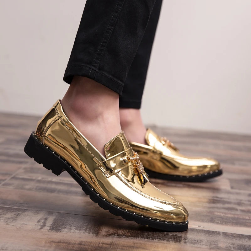 Elegant Women's Loafers with Glossy Finish and Gold Accents - Stylish Comfort for Any Occasion 6