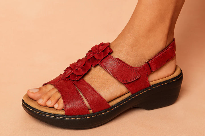 Elegant Women's Sandals with Floral Design for Comfort and Support 3
