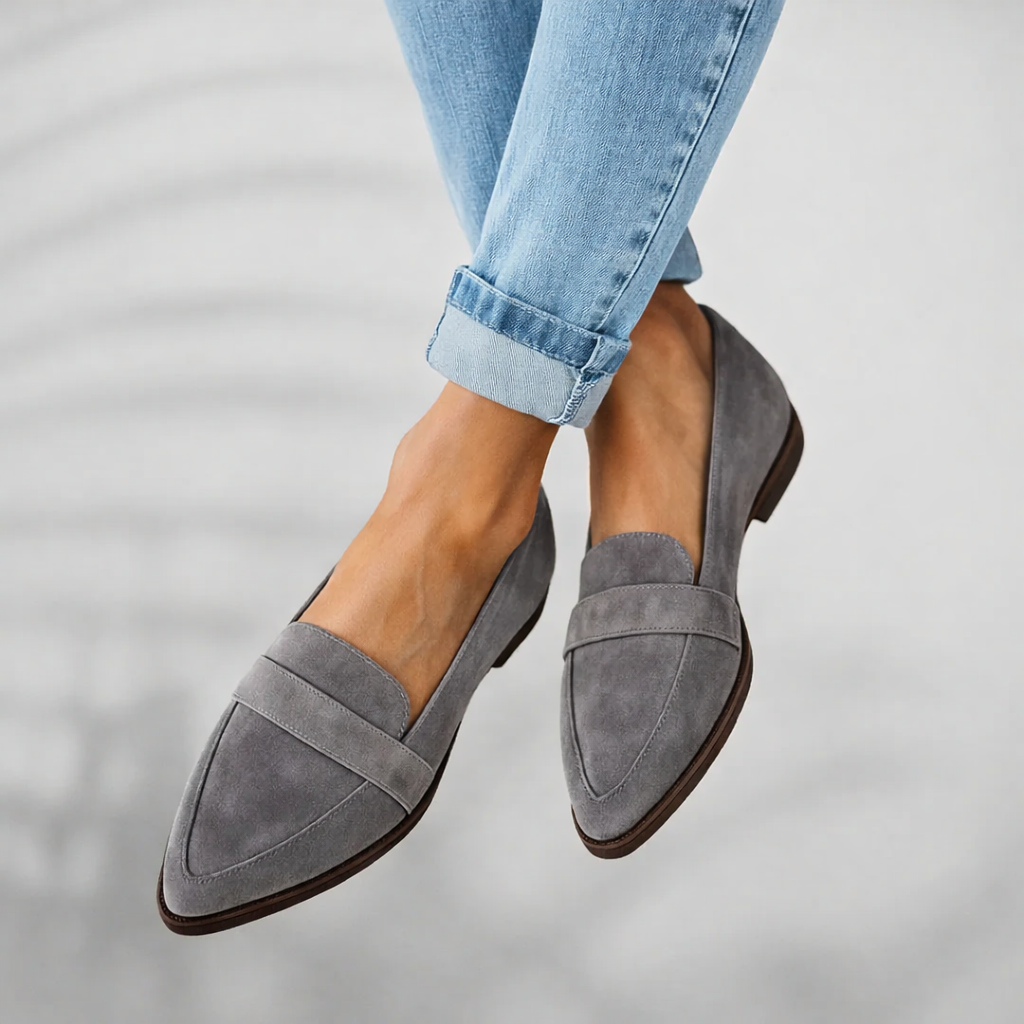 Elegant Women's Sleek Toe Loafers for All-Day Comfort and Versatile Style 1