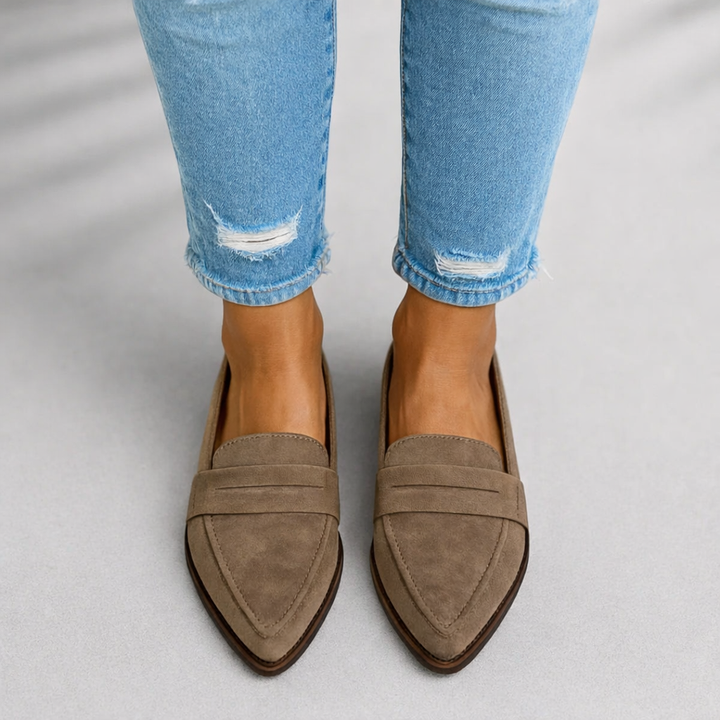Elegant Women's Sleek Toe Loafers for All-Day Comfort and Versatile Style 5