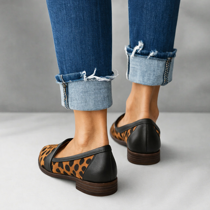 Elegant Women's Sleek Toe Loafers for All-Day Comfort and Versatile Style 6