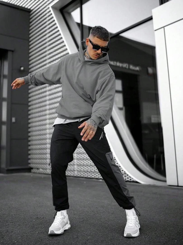Hoodie Herren | Mit Kapuze & Tasche 8