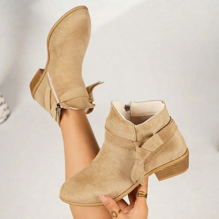 Katharina | Women's ankle boots with block heel, bow, pointed toe 4