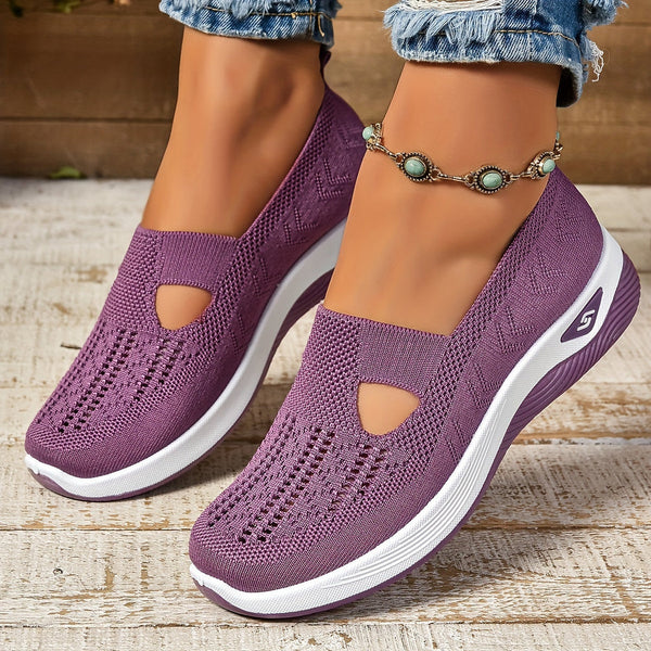 Lightweight Slip-On Shoes for Women – Comfortable and Breathable Everyday Footwear 3