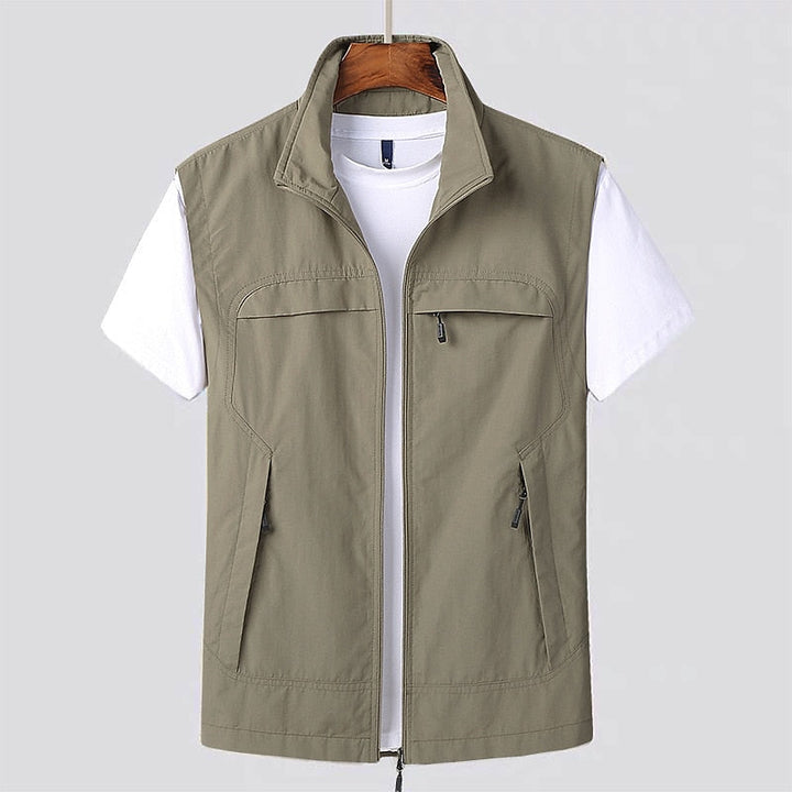 Men's Lightweight Quick-Drying Vest for Breathable Comfort and Practical Storage 5