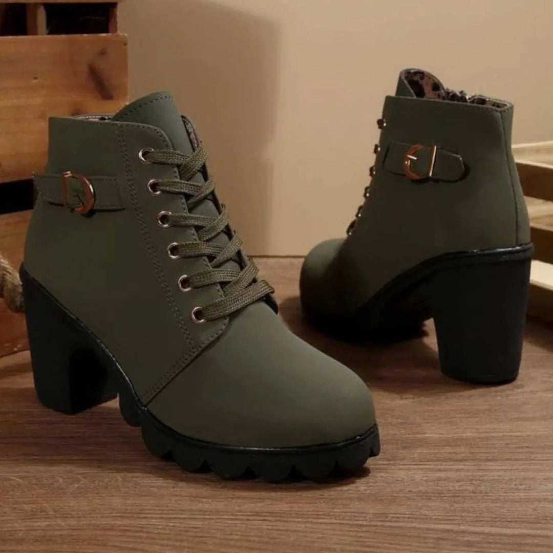 Nora | Women's lace-up ankle boots with block heel and profiled sole 2