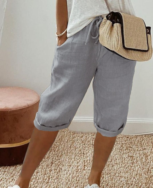 Women’s Relaxed Fit Capri Pants for Effortless Summer Style
