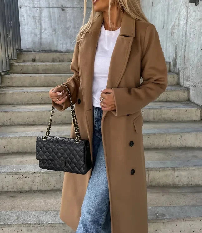 Svenja | Oversized Mantel mit Reverskragen und Zweireiher 4