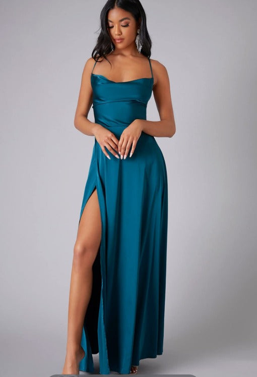 Elegant Maxi Dress for Women with Leg Slit - Timeless Summer Style