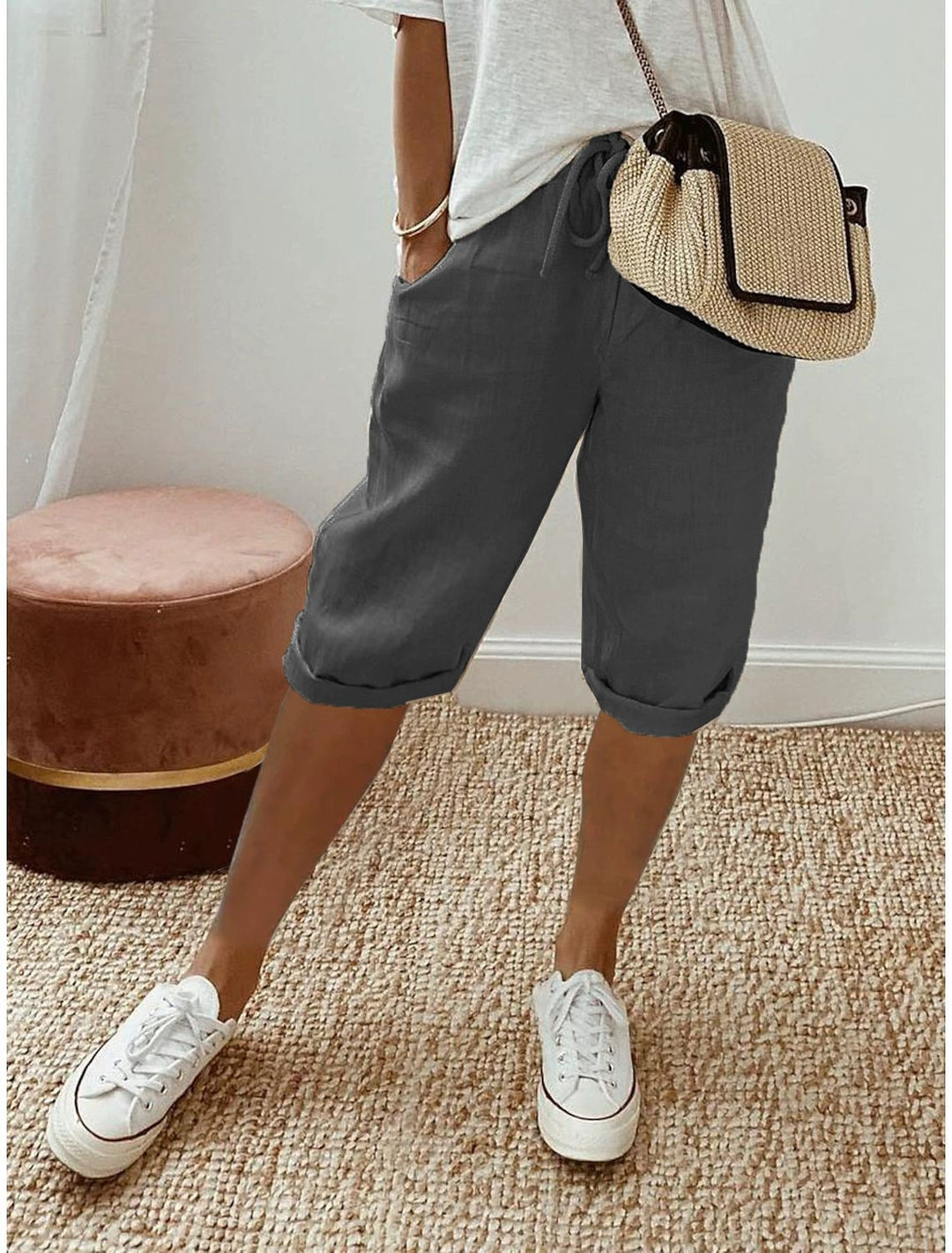Women’s Relaxed Fit Capri Pants for Effortless Summer Style