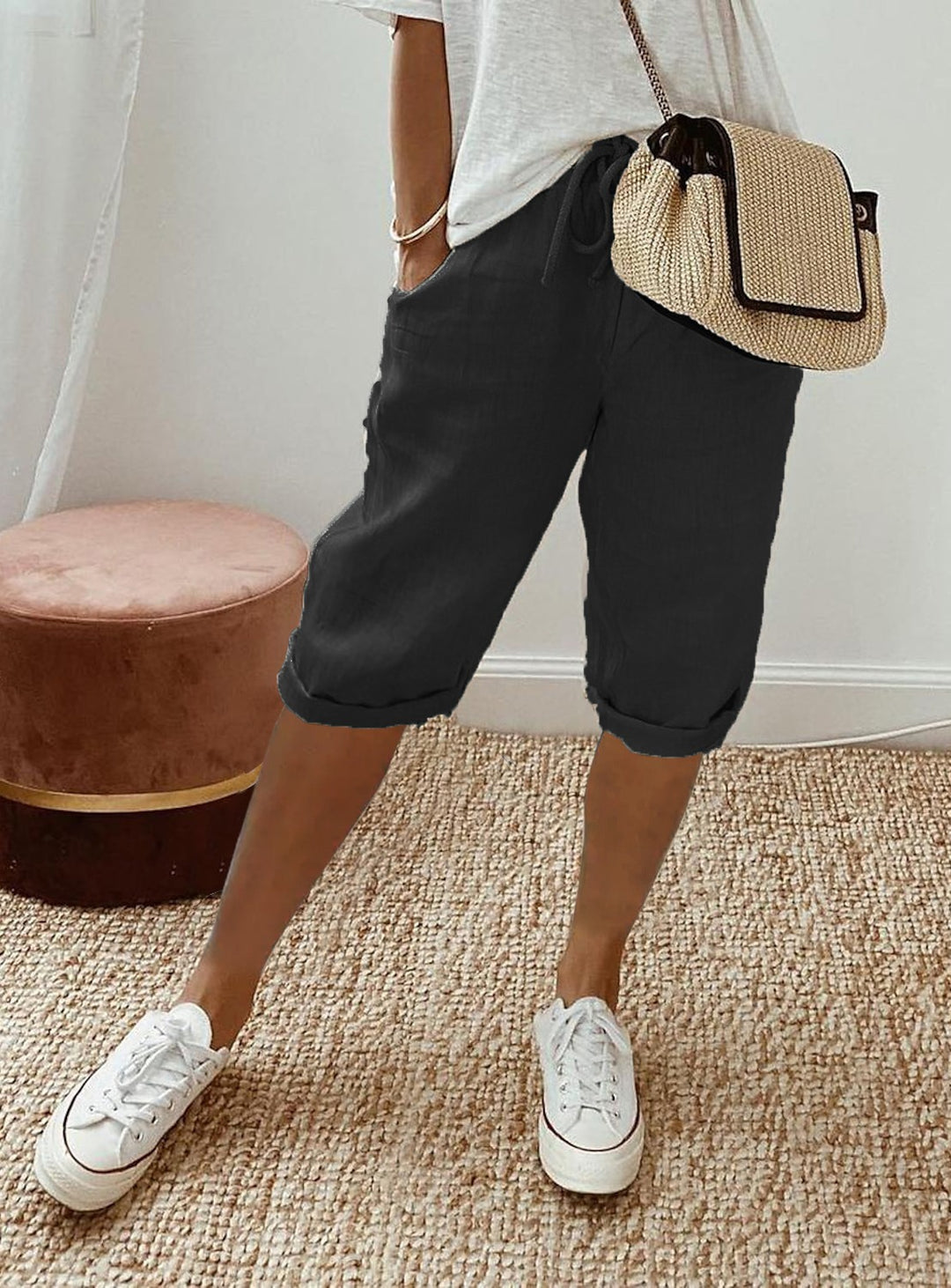 Women’s Relaxed Fit Capri Pants for Effortless Summer Style