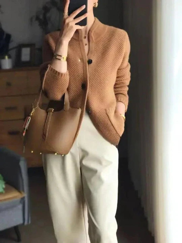 Women's Cardigan Sweater, Button-Front Knit Cardigan with Elegant Contrast Buttons, Perfect for Layering 2