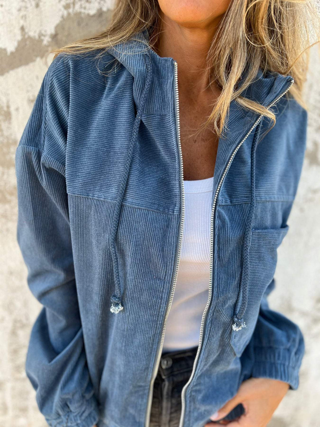Women's Jacket | Hooded & Versatile 6