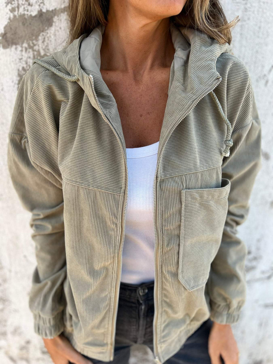 Women's Jacket | Hooded & Versatile 7