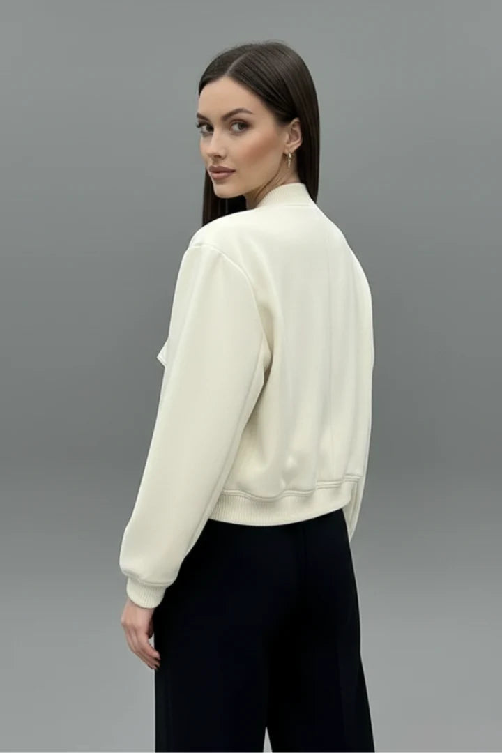 Women’s Jacket with Button Closure and Elasticated Hem 3