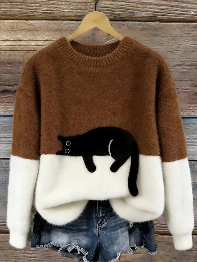 Women's oversized sweater with color block design and cat motif 8