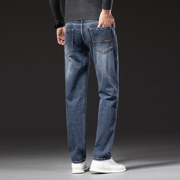 Men's Straight-Fit Denim Jeans with Multiple Pockets